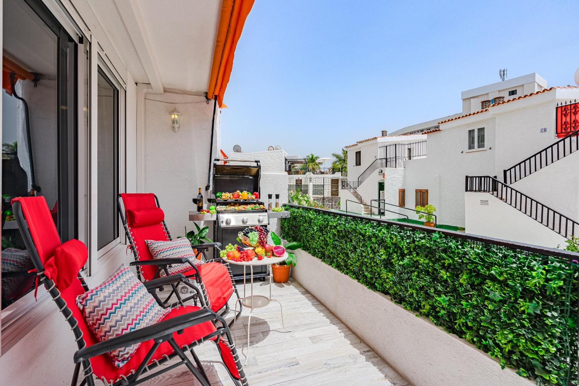 Apartment 1 минута до пляжа, кондиционер, барбекю, Wi-fi *
